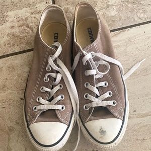 Dark gray converse